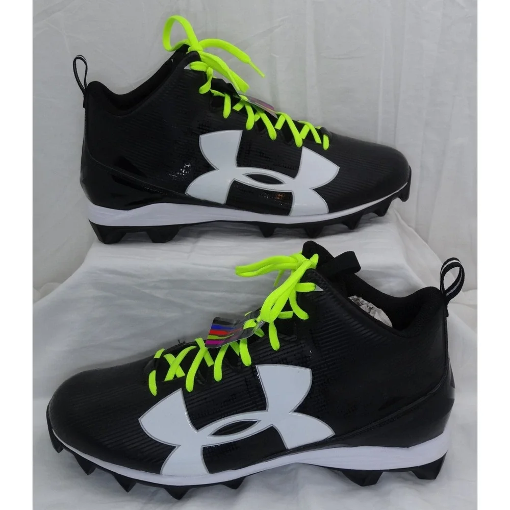 Under Armour Crusher RM Football Cleats Black & White Size 16 1286600-001 New